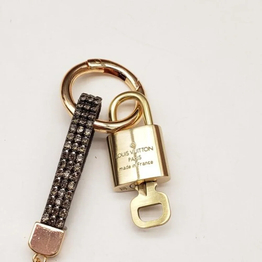 Louis Vuitton Gold Lock 🔑 Authentic LV Padlock + Bag Unbranded Heart Charm